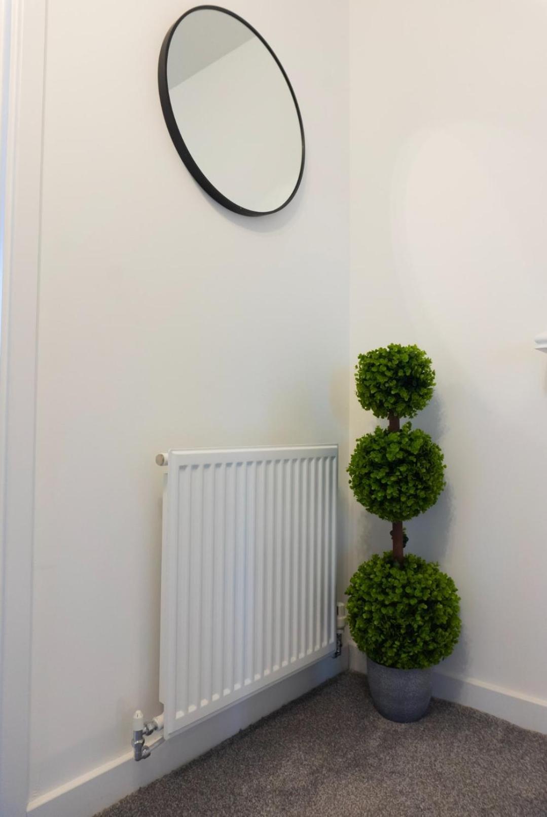 Stylish House With Private Parking Villa Glasgow Exterior foto
